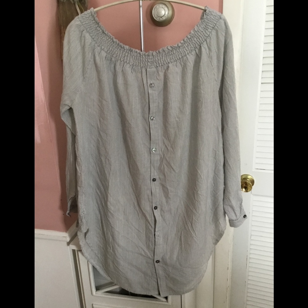 Mystree Top med-lg no size tag pretty